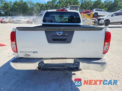 Zdjęcie 6 z 11 samochodu: 2015 NISSAN FRONTIER S VIN:1N6BD0CTXFN741817 - miniatura