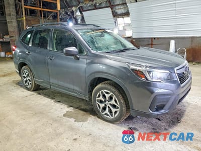 Czwarte zdjęcie samochodu z boku: 2020 SUBARU FORESTER PREMIUM VIN:JF2SKAJC7LH498318 - miniatura