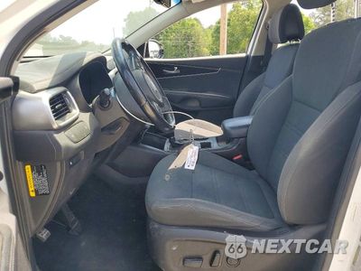 Zdjęcie 13 z 26 samochodu: 2016 KIA SORENTO LX VIN:5XYPGDA38GG038929 - miniatura