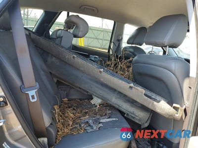 Zdjęcie 11 z 13 samochodu: 2010 HYUNDAI SANTA FE SE VIN:5NMSH4AG5AH407768 - miniatura