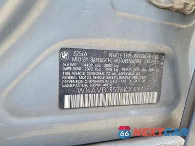 Zdjęcie 12 z 12 samochodu: 2006 BMW 325 I VIN:WBAVB13526KX49227 - miniatura