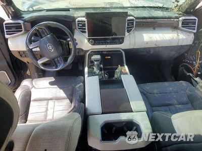 Zdjęcie 8 z 12 samochodu: 2024 TOYOTA TUNDRA CREWMAX CAPSTONE VIN:5TFVC5DB9RX058635 - miniatura