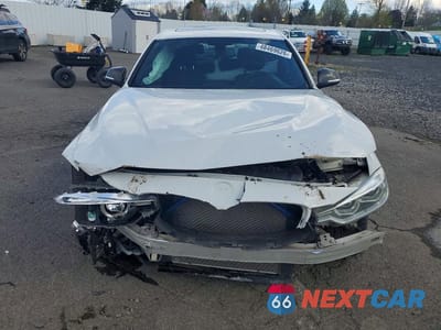 Piąte zdjęcie samochodu w środku: 2017 BMW 340 I VIN:WBA8B3G37HNU35964 - miniatura