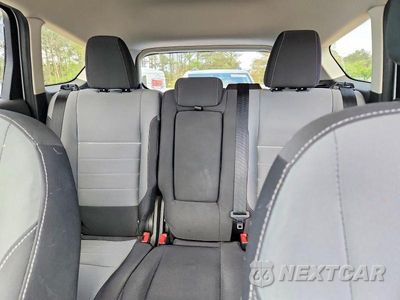 Zdjęcie 10 z 13 samochodu: 2015 FORD ESCAPE SE VIN:1FMCU0G75FUB78505 - miniatura