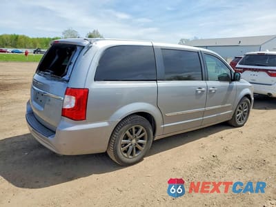 Trzecie zdjęcie samochodu z tyłu: 2015 CHRYSLER TOWN & COUNTRY S VIN:2C4RC1HG1FR698137 - miniatura