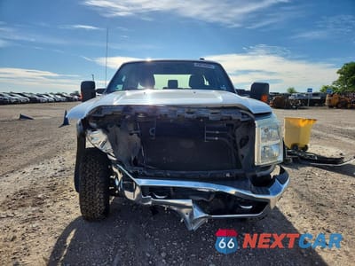 Piąte zdjęcie samochodu w środku: 2011 FORD F250 SUPER DUTY VIN:1FT7X2B63BEB73122 - miniatura