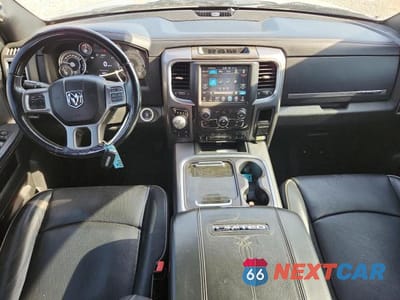 Zdjęcie 8 z 12 samochodu: 2016 RAM 1500 LONGHORN VIN:1C6RR7WT2GS334687 - miniatura