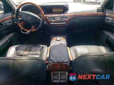 Zdjęcie 8 z 11 samochodu: 2008 MERCEDES-BENZ S 550 4MATIC VIN:WDDNG86X08A182069 - miniatura