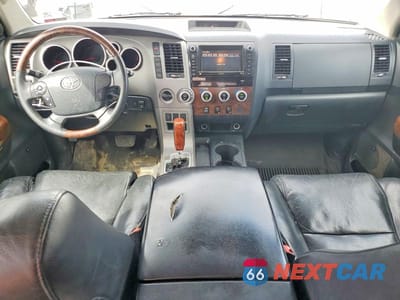 Zdjęcie 8 z 12 samochodu: 2013 TOYOTA TUNDRA LIMITED VIN:5TFHY5F16DX273367 - miniatura