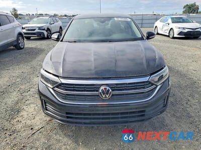 Piąte zdjęcie samochodu w środku: 2024 VOLKSWAGEN JETTA SEL VIN:3VWGM7BU4RM037796 - miniatura