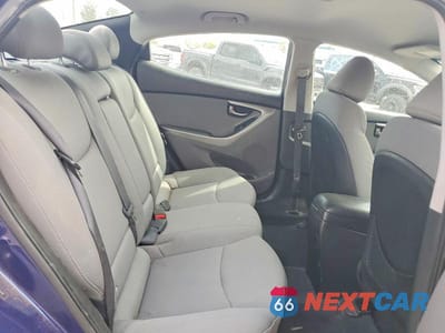 Zdjęcie 10 z 13 samochodu: 2012 HYUNDAI ELANTRA GLS VIN:5NPDH4AE1CH091444 - miniatura