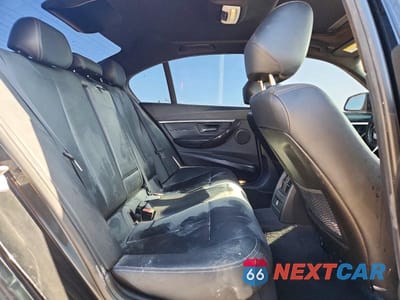 Zdjęcie 10 z 12 samochodu: 2017 BMW 330 I VIN:WBA8B9G55HNU50175 - miniatura