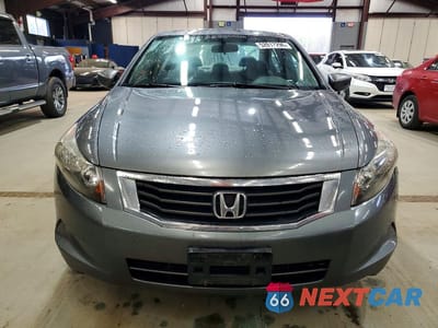 Piąte zdjęcie samochodu w środku: 2010 HONDA ACCORD LX VIN:1HGCP2F30AA151276 - miniatura