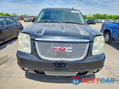 Piąte zdjęcie samochodu w środku: 2007 GMC YUKON DENALI VIN:1GKFK63897J240570 - miniatura