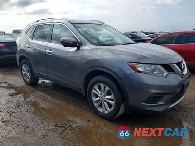 Czwarte zdjęcie samochodu z boku: 2015 NISSAN ROGUE SV VIN:KNMAT2MVXFP509039 - miniatura