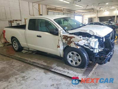 Czwarte zdjęcie samochodu z boku: 2022 NISSAN TITAN S VIN:1N6AA1CE1NN106589 - miniatura