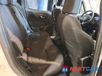 Zdjęcie 10 z 11 samochodu: 2021 JEEP RENEGADE LATITUDE VIN:ZACNJCBB7MPM12982 - miniatura