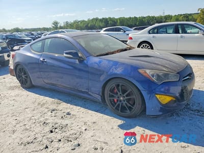 Czwarte zdjęcie samochodu z boku: 2015 HYUNDAI GENESIS COUPE 3.8 ULTIMATE VIN:KMHHU6KJ6FU128157 - miniatura