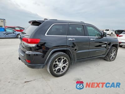 Trzecie zdjęcie samochodu z tyłu: 2019 JEEP GRAND CHEROKEE LIMITED VIN:1C4RJEBG2KC580767 - miniatura