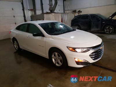 Czwarte zdjęcie samochodu z boku: 2022 CHEVROLET MALIBU LS VIN:1G1ZB5ST2NF215592 - miniatura