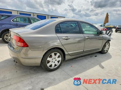 Trzecie zdjęcie samochodu z tyłu: 2007 HONDA CIVIC LX VIN:1HGFA16507L046518 - miniatura