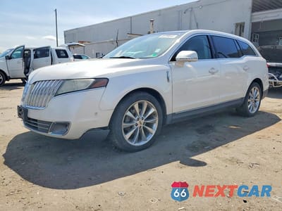 2011 LINCOLN MKT 2LMHJ5ATXBBJ54769 - główne zdjęcie licytacji z USA - miniatura