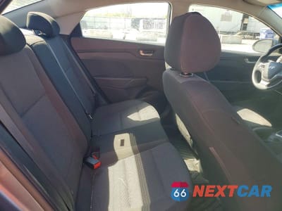Zdjęcie 10 z 12 samochodu: 2018 HYUNDAI ACCENT SE VIN:3KPC24A30JE029479 - miniatura