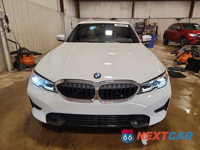 Piąte zdjęcie samochodu w środku: 2020 BMW 330XI VIN:3MW5R7J03L8B36939 - miniatura