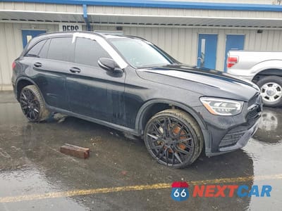Czwarte zdjęcie samochodu z boku: 2020 MERCEDES-BENZ GLC 300 VIN:WDC0G8DB3LF692613 - miniatura