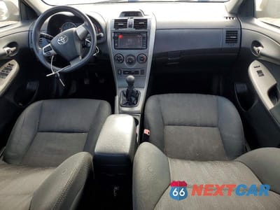 Zdjęcie 8 z 11 samochodu: 2013 TOYOTA COROLLA S VIN:2T1BU4EE2DC073701 - miniatura