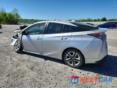 Drugie zdjęcie samochodu z przodu: 2016 TOYOTA PRIUS FOUR TOURING VIN:JTDKARFUXG3518811 - miniatura