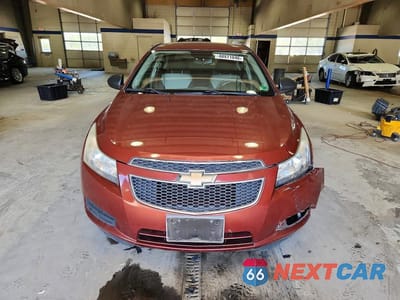 Piąte zdjęcie samochodu w środku: 2013 CHEVROLET CRUZE LS VIN:1G1PA5SG5D7201126 - miniatura