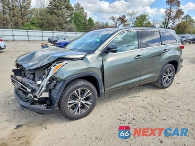2018 TOYOTA HIGHLANDER LE 5TDZARFH3JS041257 - główne zdjęcie licytacji z USA - miniatura