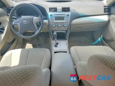 Zdjęcie 8 z 12 samochodu: 2008 TOYOTA CAMRY LE VIN:4T1BE46K38U226818 - miniatura