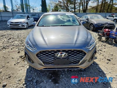 Piąte zdjęcie samochodu w środku: 2019 HYUNDAI SONATA SEL VIN:5NPE34AF5KH771079 - miniatura