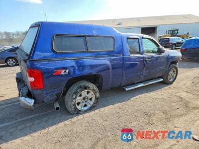 Trzecie zdjęcie samochodu z tyłu: 2013 CHEVROLET SILVERADO K1500 LT VIN:1GCRKSE7XDZ148869 - miniatura