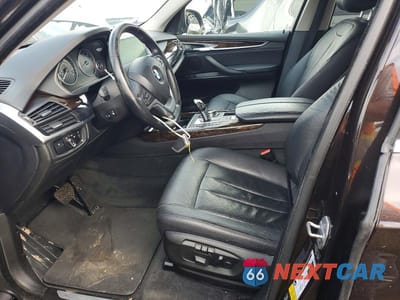Zdjęcie 7 z 12 samochodu: 2015 BMW X5 XDRIVE35I VIN:5UXKR0C53F0K52600 - miniatura