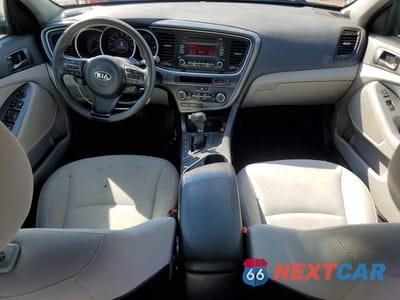 Zdjęcie 8 z 12 samochodu: 2015 KIA OPTIMA LX VIN:5XXGM4A70FG461647 - miniatura