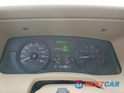 Zdjęcie 9 z 12 samochodu: 2006 MERCURY GRAND MARQUIS LS VIN:2MEFM75V56X650625 - miniatura