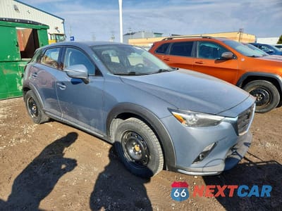 Czwarte zdjęcie samochodu z boku: 2021 MAZDA CX-3 GRAND TOURING VIN:JM1DKFD76M1509189 - miniatura