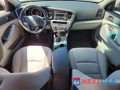 Zdjęcie 8 z 12 samochodu: 2013 KIA OPTIMA LX VIN:5XXGM4A75DG099781 - miniatura