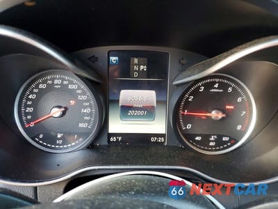 Zdjęcie 9 z 12 samochodu: 2016 MERCEDES-BENZ C 300 VIN:WDDWF4JB4GR152715 - miniatura