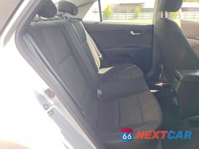 Zdjęcie 10 z 12 samochodu: 2023 KIA RIO S VIN:3KPA24ADXPE621142 - miniatura