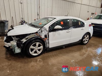 2015 CHEVROLET VOLT 1G1RB6E46FU136224 - główne zdjęcie licytacji z USA - miniatura