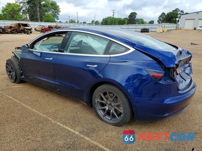 Drugie zdjęcie samochodu z przodu: 2018 TESLA MODEL 3 VIN:5YJ3E1EA7JF010565 - miniatura