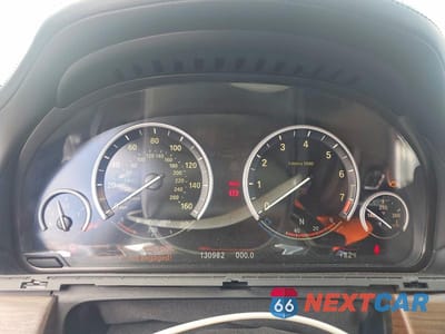Zdjęcie 9 z 12 samochodu: 2013 BMW 750 LI VIN:WBAYE8C51DD132853 - miniatura