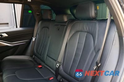 Zdjęcie 6 z 10 samochodu: 2022 BMW X5 SDRIVE 40I VIN:5UXCR4C00N9L11130 - miniatura