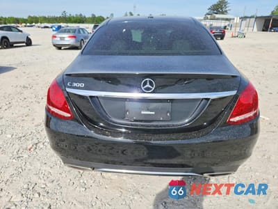 Zdjęcie 6 z 12 samochodu: 2018 MERCEDES-BENZ C 300 VIN:55SWF4JB1JU275720 - miniatura