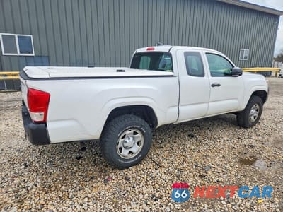 Trzecie zdjęcie samochodu z tyłu: 2017 TOYOTA TACOMA SR VIN:5TFRX5GN3HX087090 - miniatura