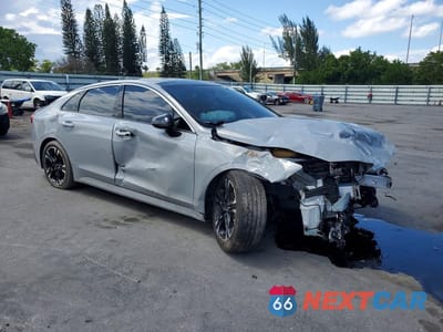 Czwarte zdjęcie samochodu z boku: 2022 KIA K5 GT LINE VIN:5XXG64J22NG155790 - miniatura